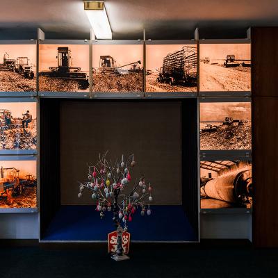 Dedina Mladeze Izba Revolucnych Tradicii 9